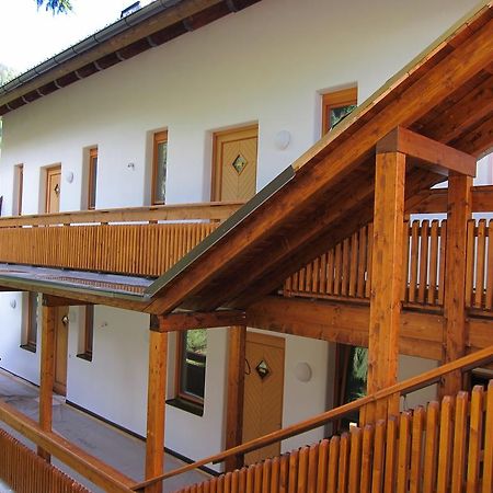 Ferienwohnung Earthloft Bad Kleinkirchheim Oda fotoğraf