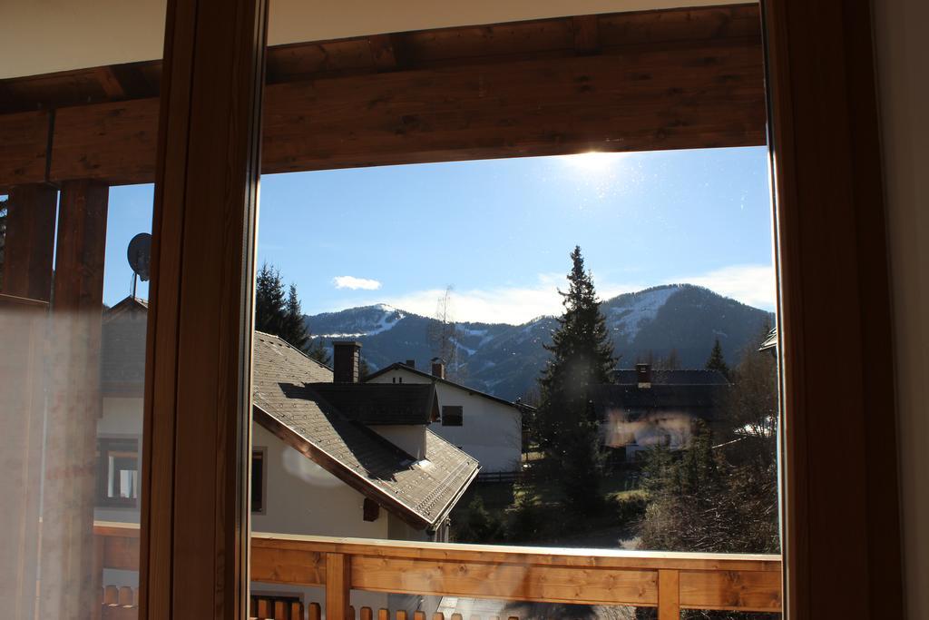 Ferienwohnung Earthloft Bad Kleinkirchheim Oda fotoğraf